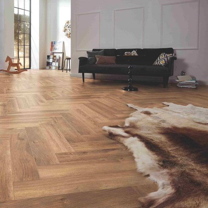 Heraldic Oak Herringbone Laminate 8mm SALE £21.99 M2